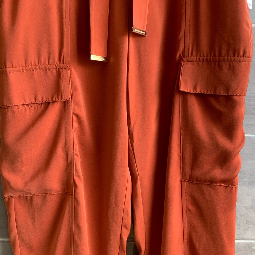 Michael Kors burnt umber belted pants size M. - Picture 4 of 13